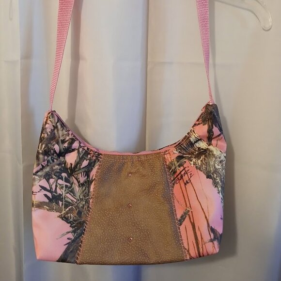 New Vinyl Camo Top handle Shoulder Bag Purse Hot Pink Brown Crescent Baguette - Picture 2 of 10